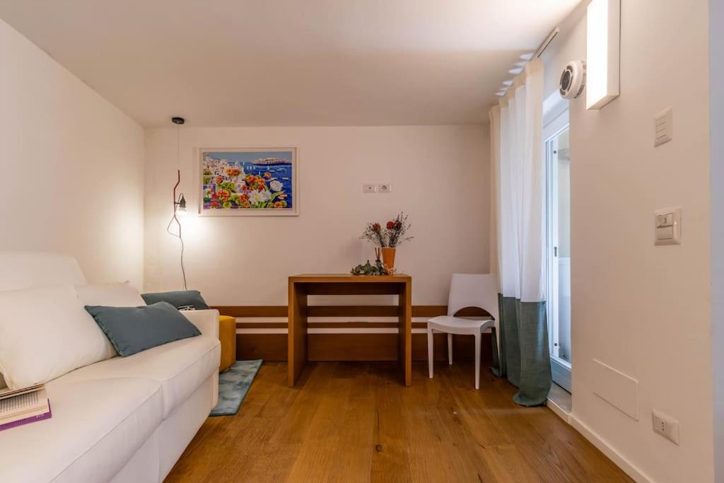 Cconforthotels Appartamento Domus Venezia 바리 외부 사진